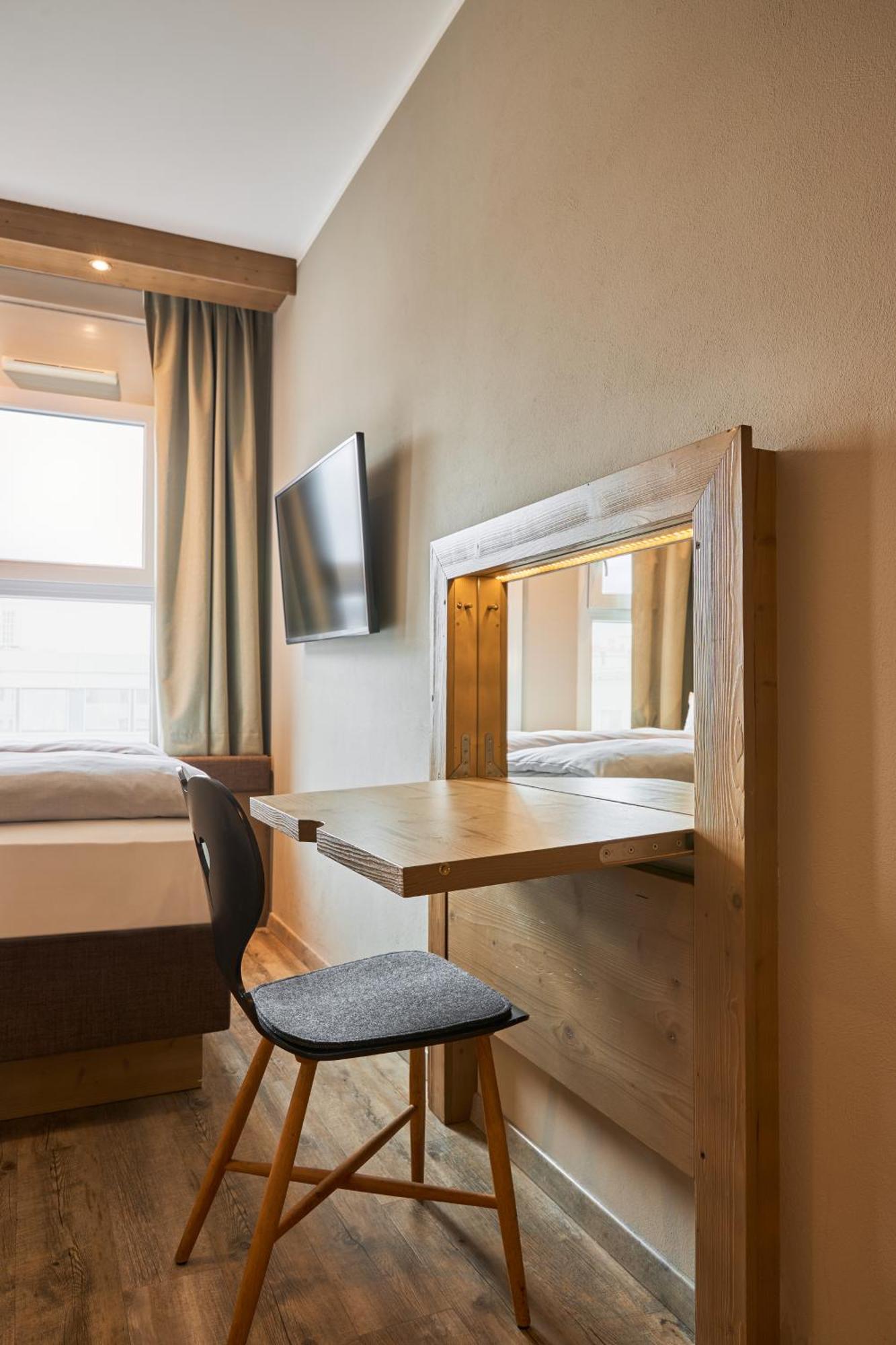 Hotel Cocoon Hauptbahnhof Monaco di Baviera Esterno foto